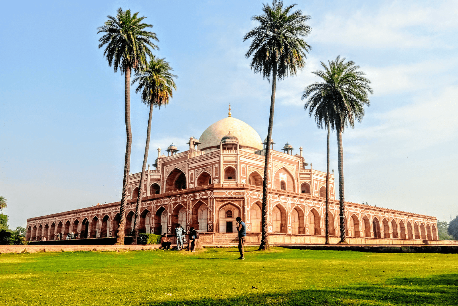 15 Good Places to visit in Delhi